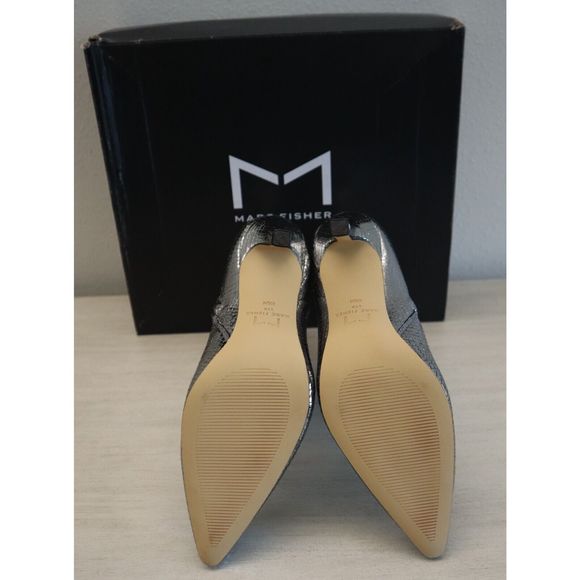Marc Fisher LTD Sz 6.5M Silver Kendry 2 Pointed Toe High Heel Booties $229 - Picture 4 of 12